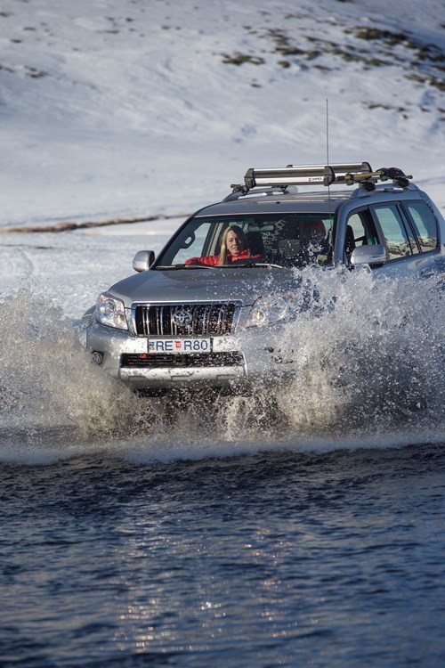 Winter Cruise Jeep Tours Arctic Trucks Experience