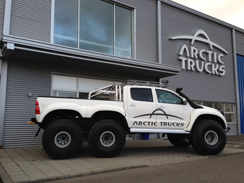 Hilux 6 6 Intro Arctic Trucks Experience